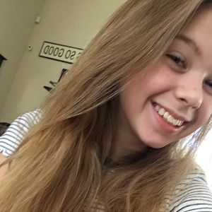 Meet your Posher, Delaney